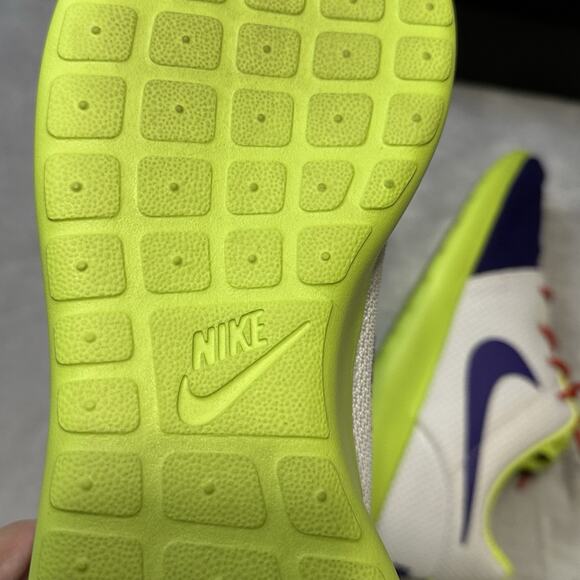 Nike Roshe Run Shoes Mens 7.5 / W 9 Custom White Purple Neon 943711-991 NIKEID - Picture 11 of 14